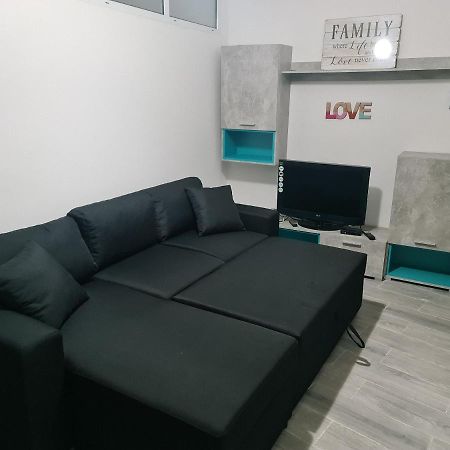 Deja Blue Guest House Vlore Bagian luar foto