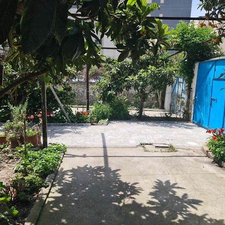 Deja Blue Guest House Vlore Bagian luar foto