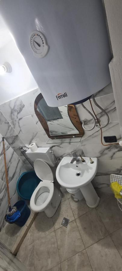 Deja Blue Guest House Vlore Bagian luar foto